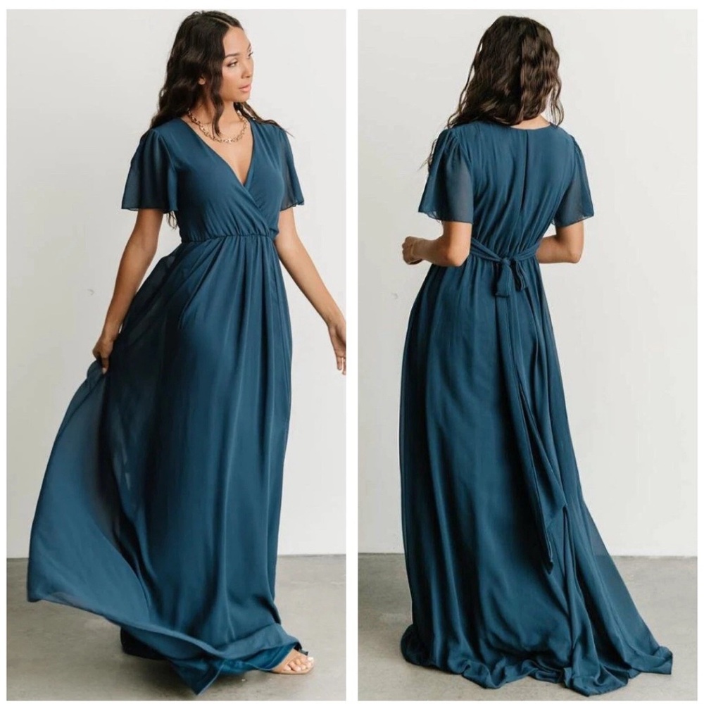 Elegant Teal Maxi Dress